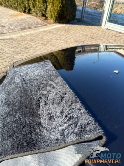 MotoTwist car drying towel